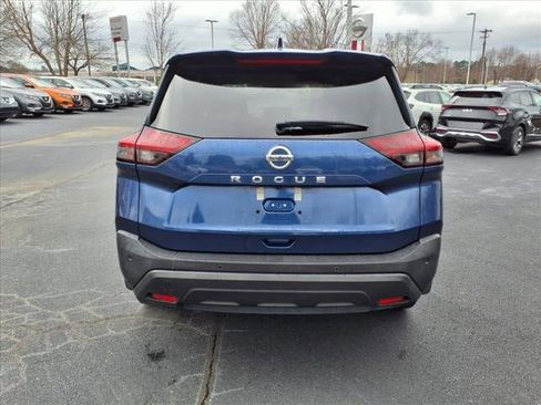 Used 2021 Nissan Rogue S image 22