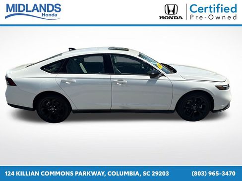 Certified 2025 Honda Accord SE image 8