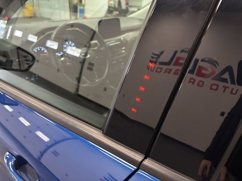 Used 2022 Ford Escape SEL image 16