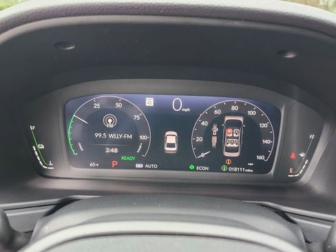 Used 2024 Honda Accord Sport image 29