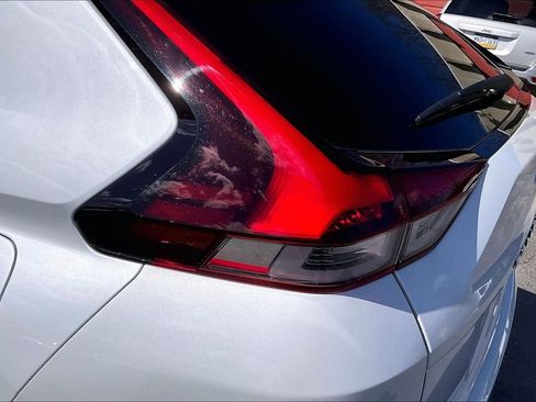 Used 2024 Mitsubishi Eclipse Cross SE image 28