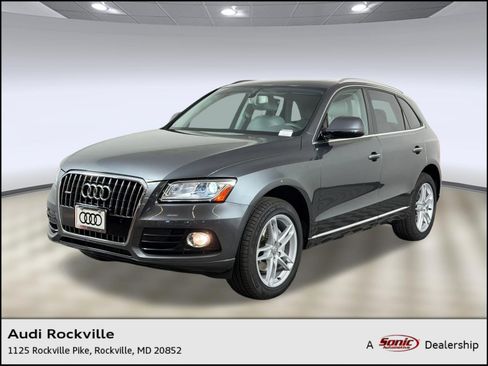Used 2017 Audi Q5 2.0T Premium Plus w/ Technology Package AWD/4WD image 1