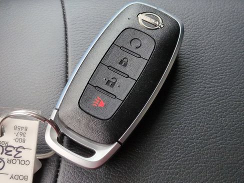 Used 2026 Nissan Kicks SV FWD image 27