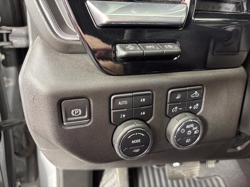 Used 2024 Chevrolet Silverado 2500 LTZ w/ LTZ Plus Package AWD/4WD image 32
