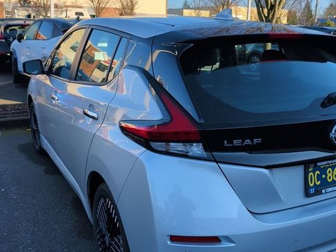 Used 2023 Nissan Leaf SV Plus image 5