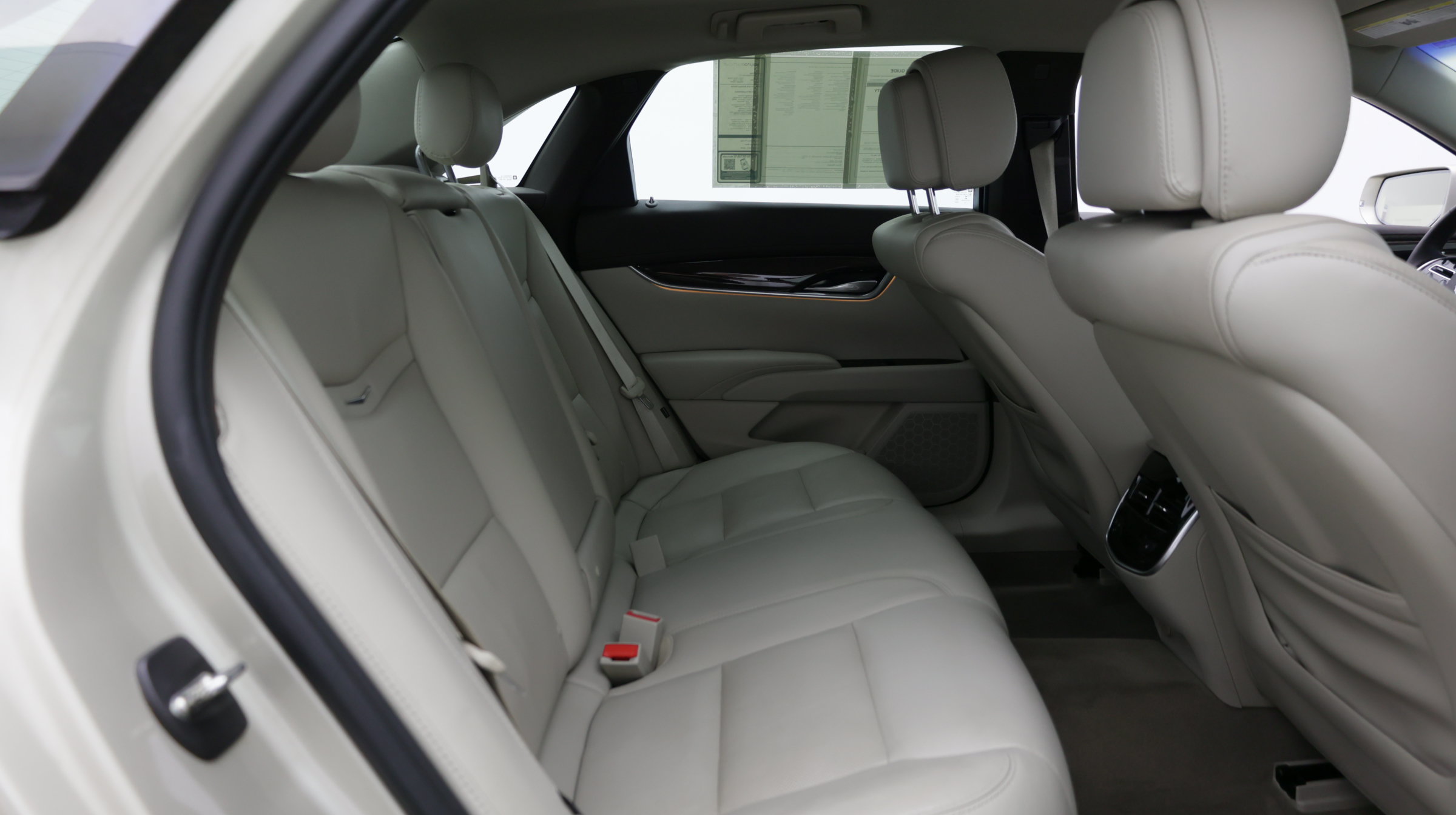 Used 2014 Cadillac XTS Luxury w/ Driver Awareness Package AWD/4WD image 34