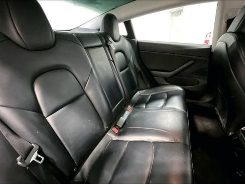 Used 2019 Tesla Model 3 Long Range image 33