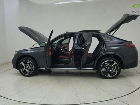 Used 2024 Mercedes-Benz GLC 300 4MATIC image 77