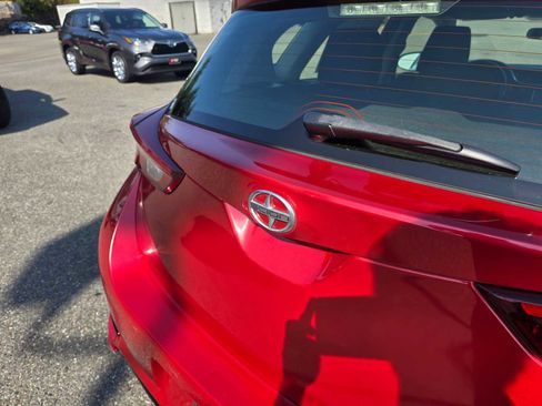 Used 2016 Scion iM image 15