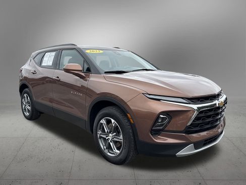 Used 2023 Chevrolet Blazer LT w/ Convenience Package image 6