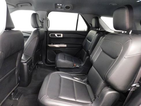 Used 2023 Ford Explorer XLT w/ Equipment Group 202A image 27