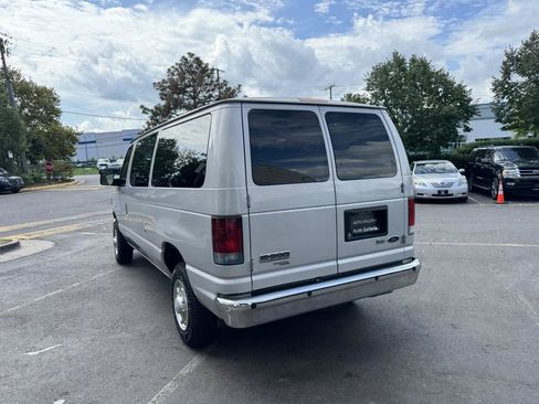 Used 2013 Ford E-350 and Econoline 350 XLT RWD image 21