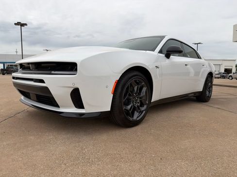 New 2026 Dodge Charger R/T w/ Driver Convenience Group AWD/4WD image 8
