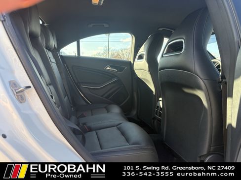 Used 2019 Mercedes-Benz CLA 250 image 12