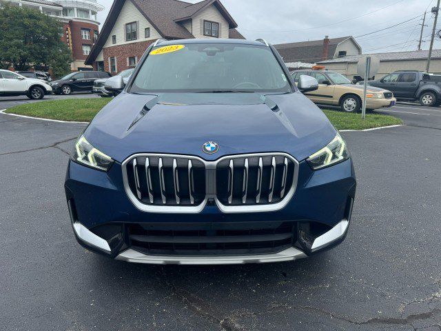 Used 2023 BMW X1 xDrive28i w/ Premium Package AWD/4WD image 2