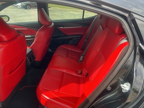 Used 2025 Toyota Camry XSE FWD image 27