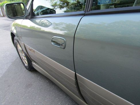 Used 2003 Subaru Outback H6 L.L. Bean Edition AWD/4WD image 9