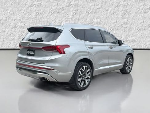 Used 2023 Hyundai Santa Fe Calligraphy FWD image 3