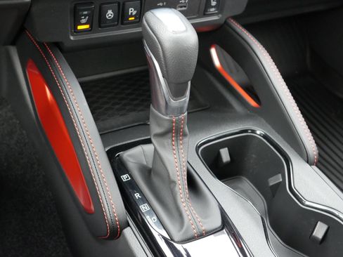 Certified 2024 Nissan Frontier PRO-4X w/ Pro Convenience Package image 16