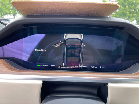Used 2023 Tesla Model S Standard Range AWD/4WD image 4
