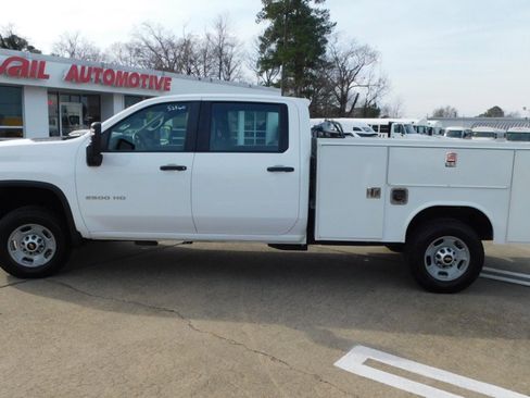 Used 2023 Chevrolet Silverado 2500 W/T w/ WT Fleet Convenience Package image 4
