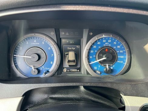 Used 2017 Toyota Sienna XLE image 45
