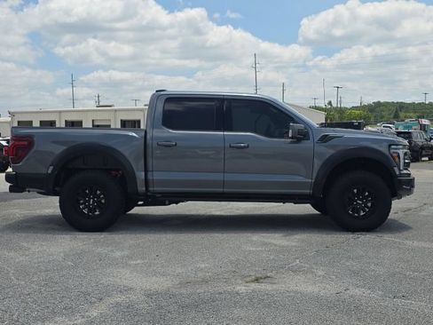 Used 2024 Ford F150 Raptor AWD/4WD image 6