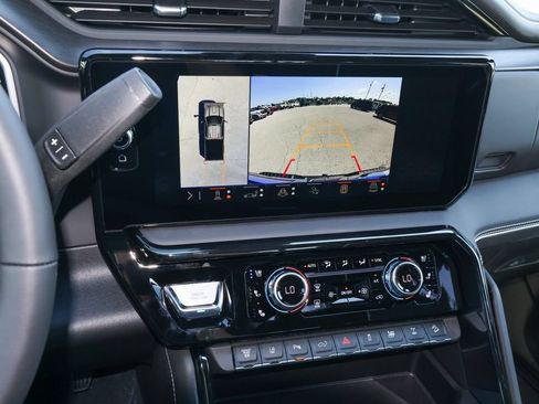 New 2026 GMC Sierra 2500 AT4X w/ LPO, Black Badging Package AWD/4WD image 19