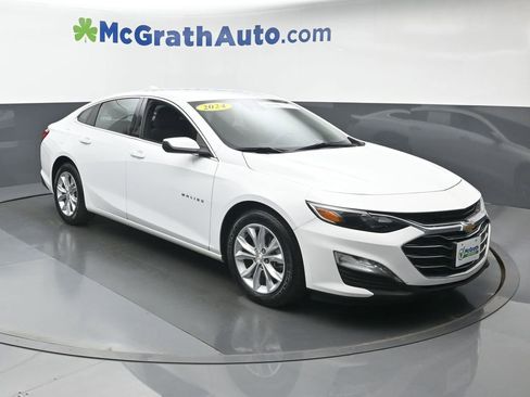 Used 2024 Chevrolet Malibu LT image 2