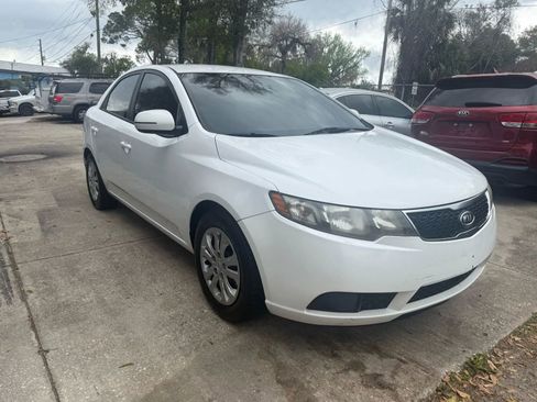 Used 2011 Kia Forte EX image 5