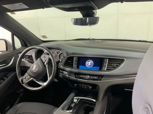Used 2024 Buick Enclave Essence w/ Experience Buick Package AWD/4WD image 32