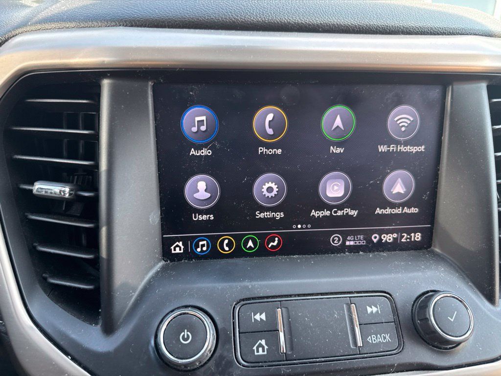 Used 2020 GMC Acadia Denali w/ Technology Package FWD image 32