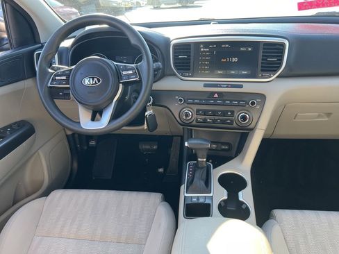 Certified 2022 Kia Sportage LX image 17