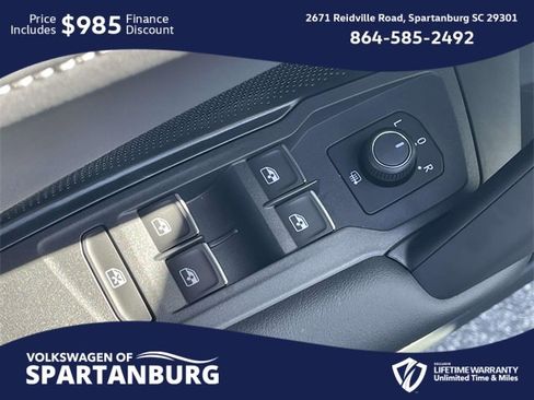 New 2026 Volkswagen Tiguan SE R-Line image 17