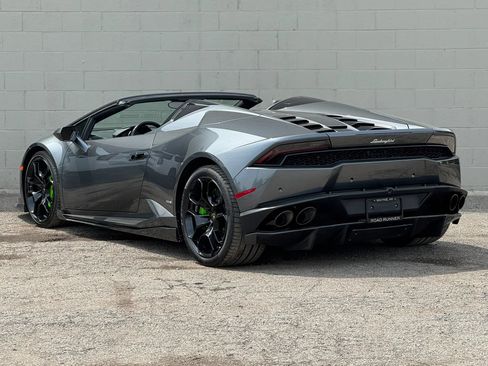 Used 2017 Lamborghini Huracan LP 610-4 AWD/4WD image 39