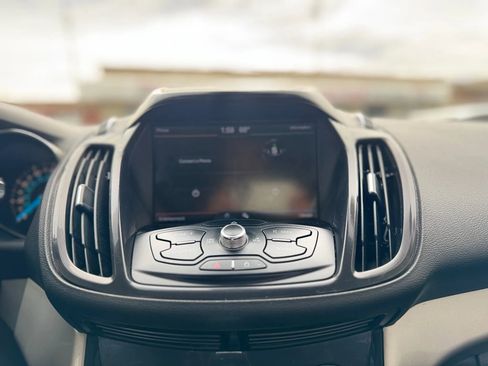 Used 2013 Ford Escape SEL image 39