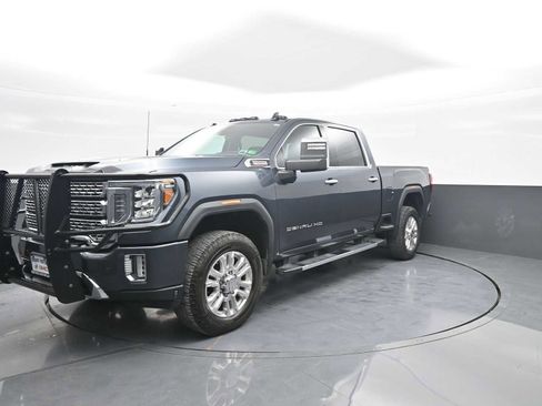 Used 2020 GMC Sierra 2500 Denali w/ Denali Ultimate Package AWD/4WD image 4