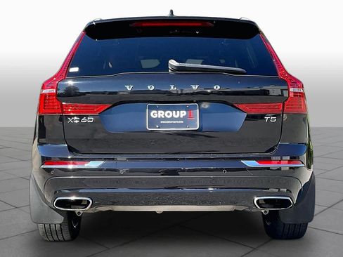 Used 2021 Volvo XC60 T5 Inscription w/ Protection Package FWD image 4