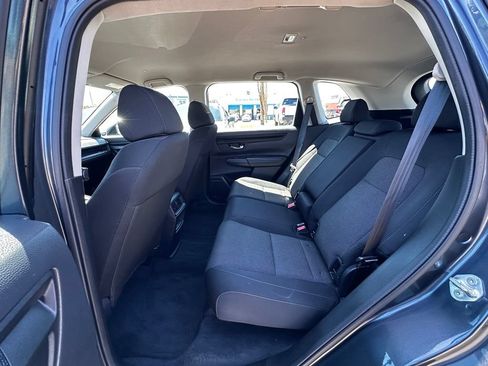 Used 2023 Honda CR-V LX image 18