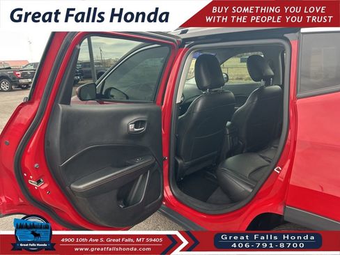 Used 2019 Jeep Compass Limited w/ Safety & Security Group image 19