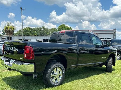 New 2025 RAM 2500 Big Horn image 9