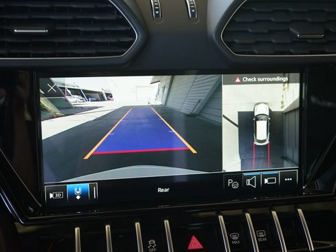 Used 2023 Lamborghini Urus S AWD/4WD image 14