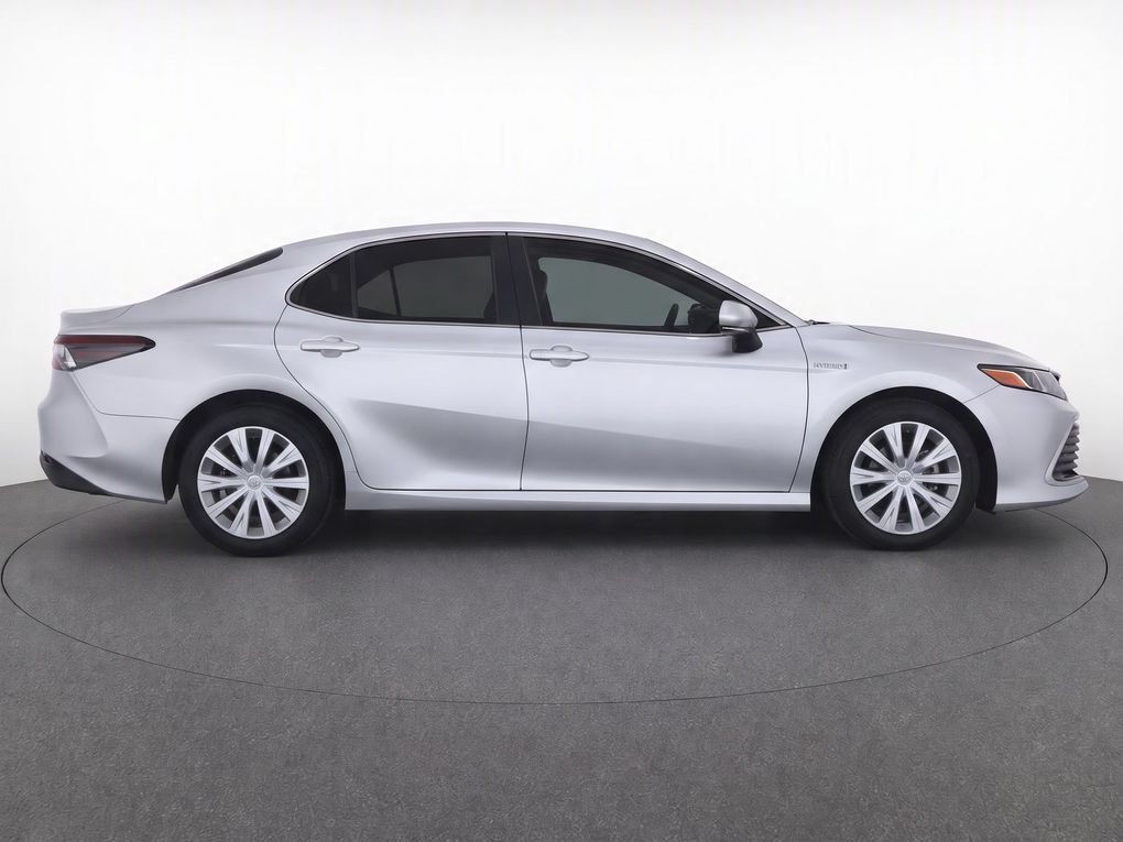 Used 2021 Toyota Camry LE FWD image 11