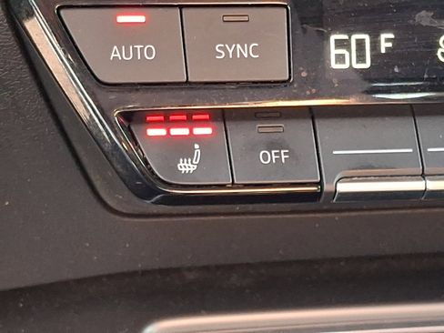 Used 2023 Audi A3 2.0T Premium image 25