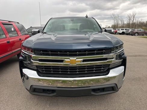 Used 2021 Chevrolet Silverado 1500 LT AWD/4WD image 2