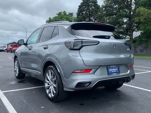 Used 2024 Buick Encore GX Avenir w/ Avenir Convenience Package image 5