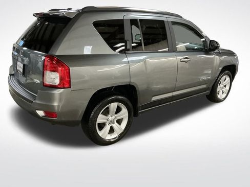 Used 2012 Jeep Compass Latitude w/ Sun/Sound Group image 5