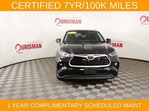Used 2022 Toyota Highlander XLE AWD/4WD image 17