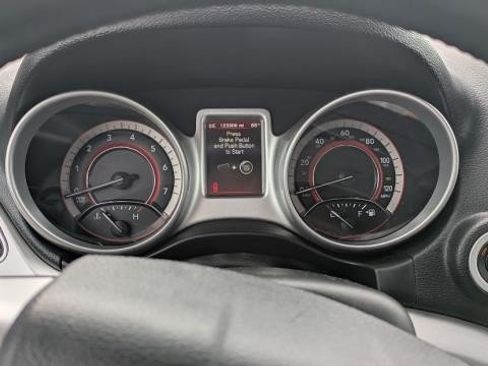 Used 2019 Dodge Journey GT AWD/4WD image 9