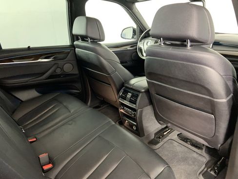 Used 2017 BMW X5 xDrive50i image 28